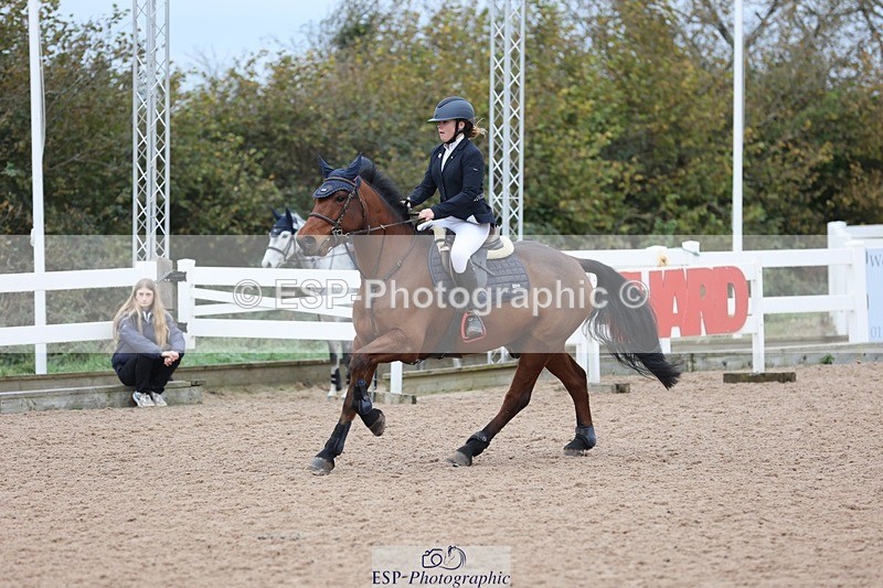 241116X-102845-00880 - Cls 08 Pony Winter Nov Champs