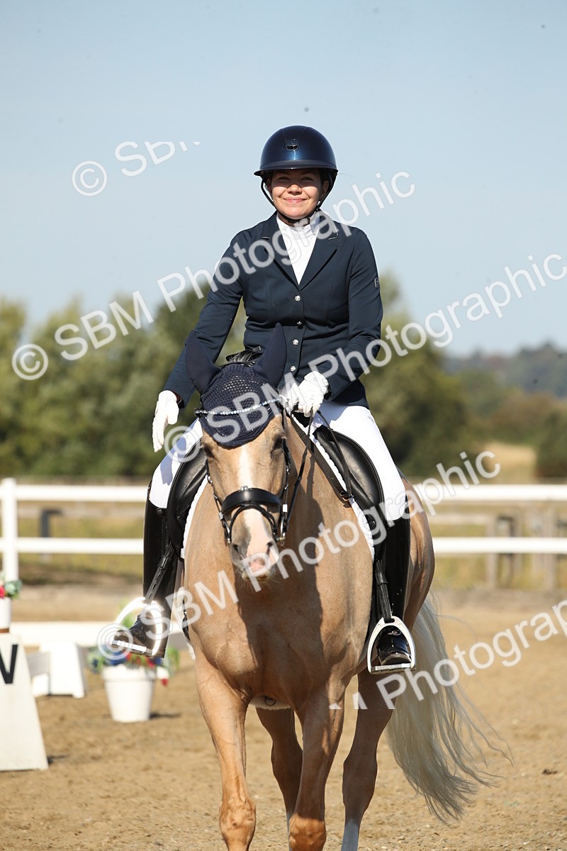 SBM_004547 - Class 11 - Novice 5 - 9.0010.03