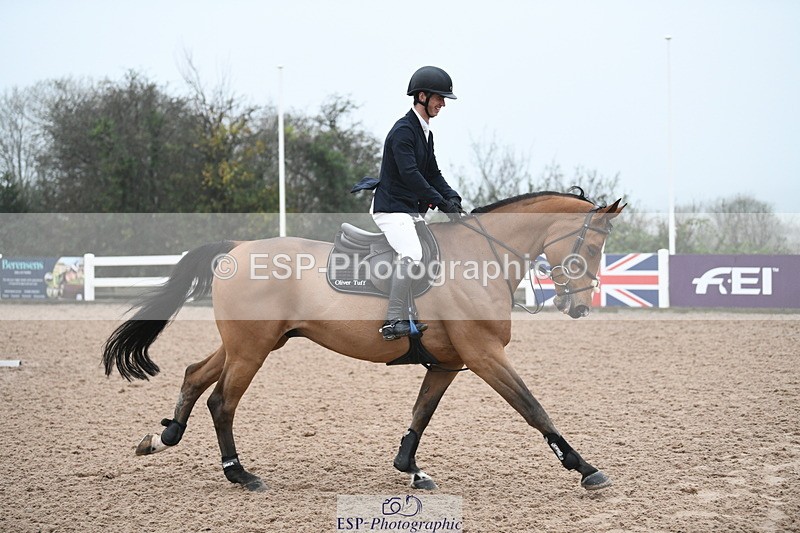 241103A-150054-08686 - SUN Cls 23 National 1.30 and 1.40m