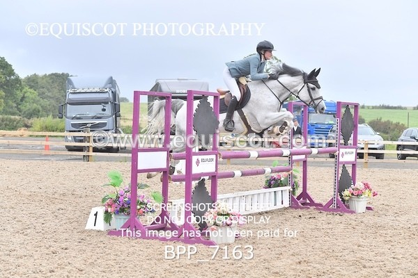 BPP_7163 - CLASS 4 Senior Newcomers/ 1.10m Open