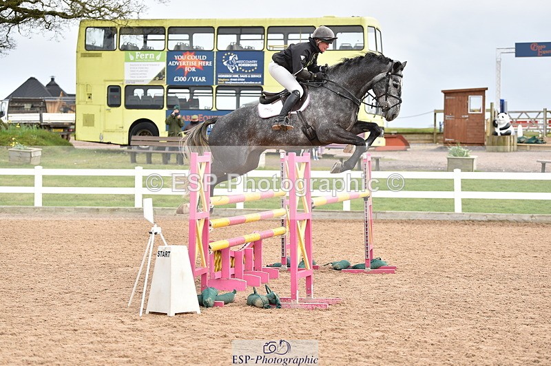 240327A-123416-00406 - Cls 4 Newcomers and 1.10m Open