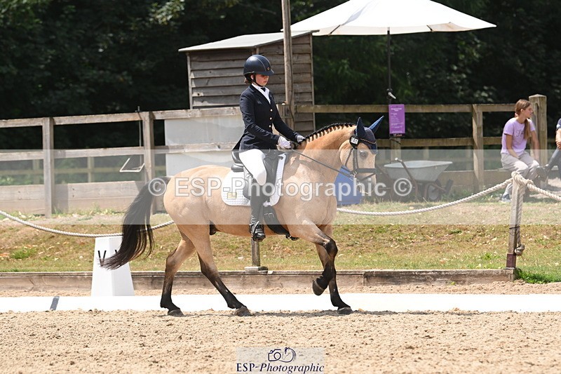 250719A-125532-05173 - 141-Chloe.Dunn-Towerhill.Shamie