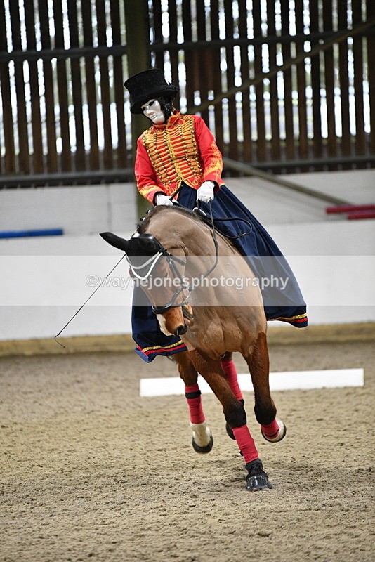 WJ5_9373 - Time 13:04 to 13:41 Fancy Dress DTM