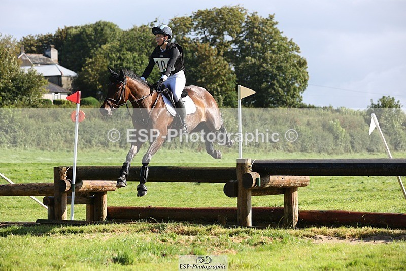 230820X-095842-1921 - BE90 XC 09.40 to Rider 151 at 11.44