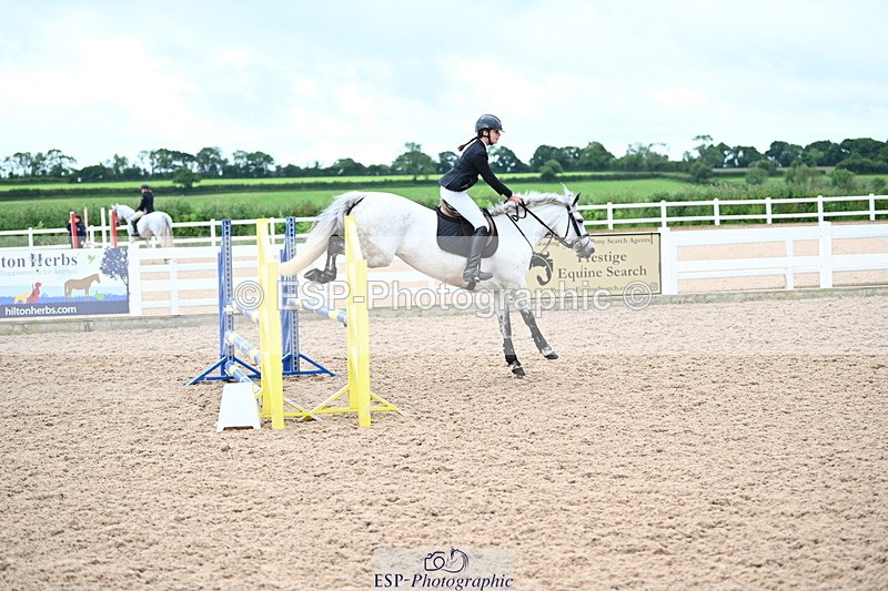 240608A-092544-00171 - Cls 8 Pony British Novice and 80cm Open