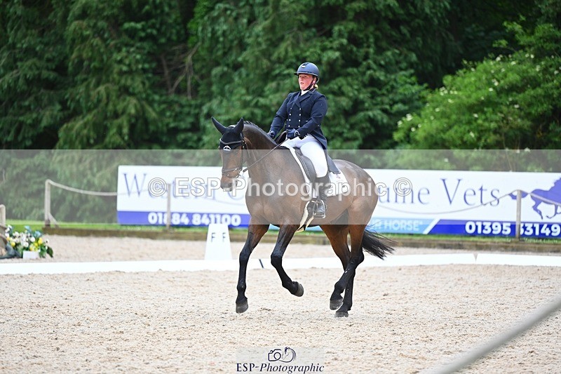 240524-181644-11613 - 165-RIDIRE_DORCHA-Lucy_Stimson