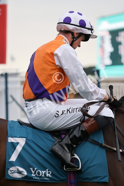 yr22072022r7-15 - Race 7 8.25pm The Sky Bet Go-Racing-In-Yorkshire Summer Festival Stakes