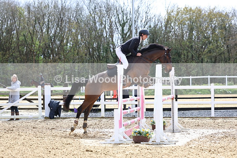 3E7A1947 - Class 7: Senior Newcomers/1.10m open
