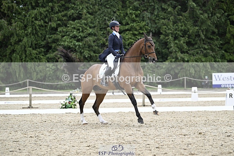 240523-164520-05512 - 446-SOMMERSBY-Jenny_Caras