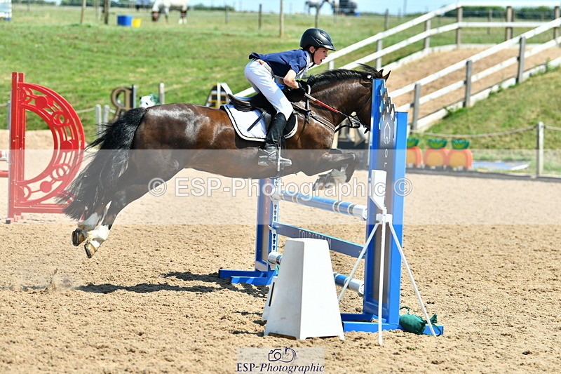 230625A-115741-03869 - Cls 34 Stepping Stones 128 + 138cm