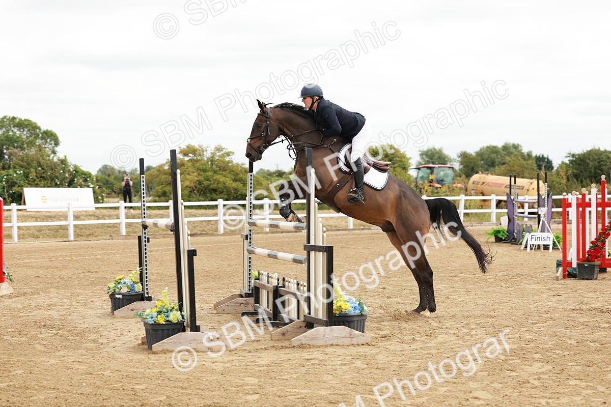 SBM_017290 - Class 21 - Senior Newcomers Championship 2d Rd