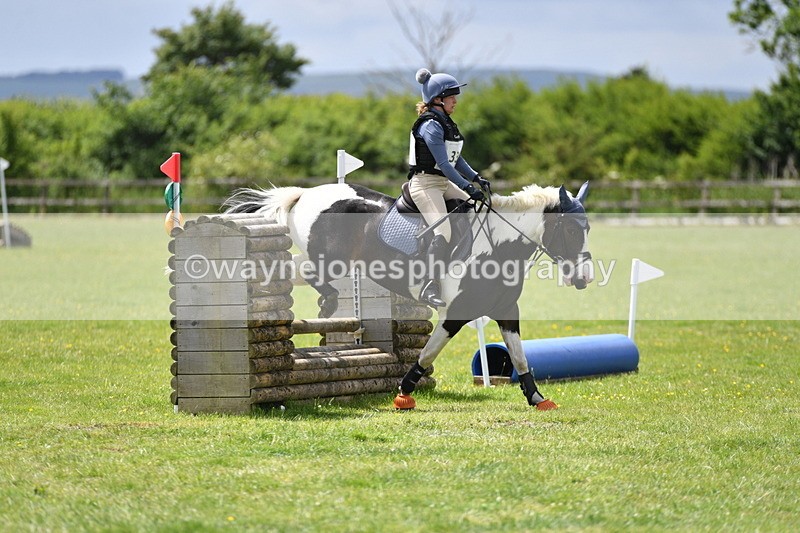 WJ5_3327 - Class 4 60cm