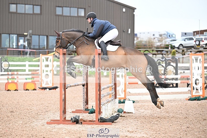 251105-112412-00334 - Cls 02 Disco & 1.00m Open