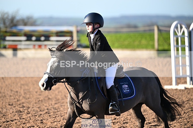 251130-101218-01315 - Cls 18 50cm Clear Round