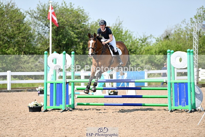 240512A-131537-18608 - Cls 41 Discovery and 1m Open