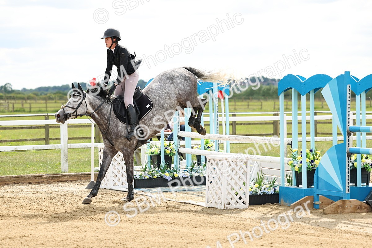 SBM_006291 - Class 20 - Senior Foxhunter - 1.20m