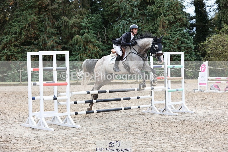 250829A-113520-01412 - Cls 7 British Novice and 90cm