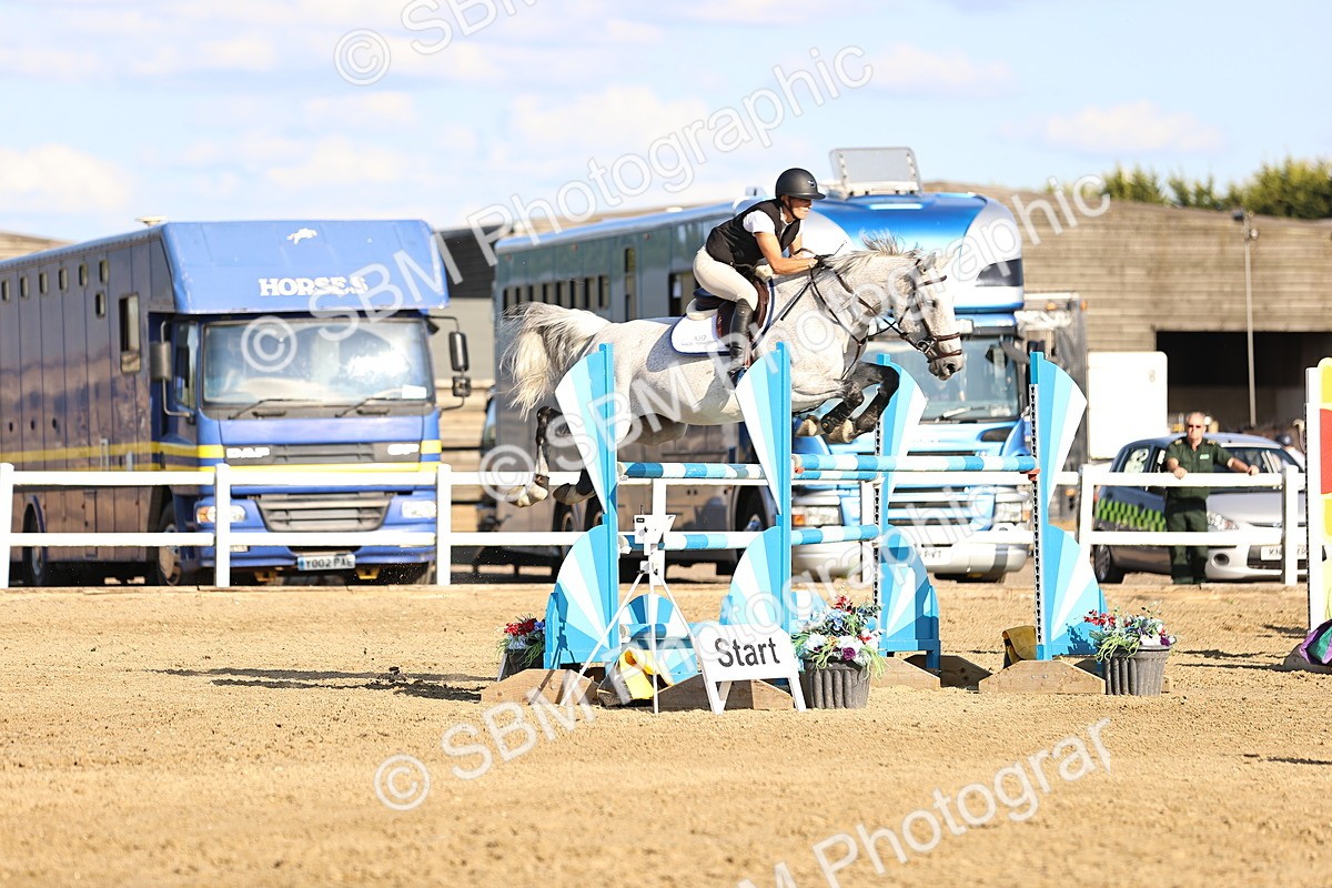 SBM_015998 - Class 18 - Senior 1.35m Open