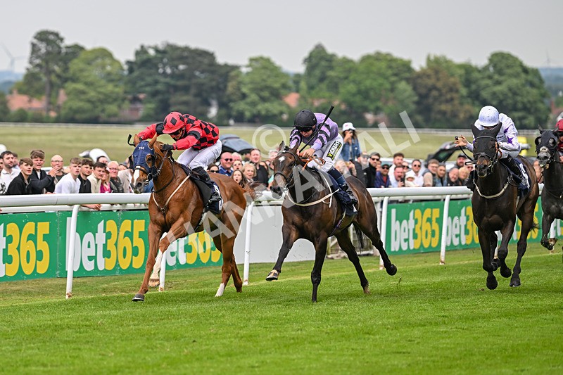 240525-Race 7-Union Island-2131 - Race 7