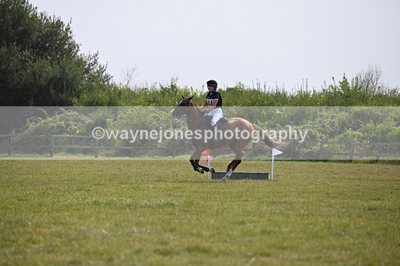 WJ6_2786 - 80cm XC Time 15:07 to 15:25