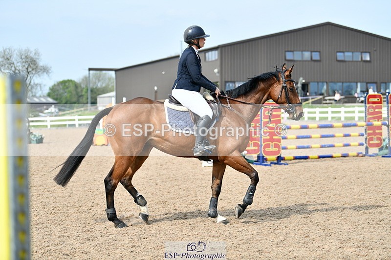 240511A-160707-14282 - Cls 25 British Novice and 90cm Open
