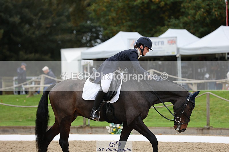 241024-094951-01168 - 130-Imogen.White-BE.TOUCHABLE