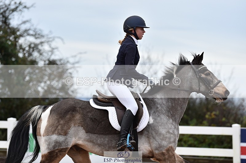 231203A-104644-00570 - Cls 3 Discovery & 90cm Open