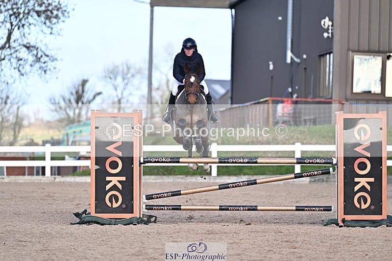 260107-122138-00303 - Cls 4 Newcomers and 1.10m