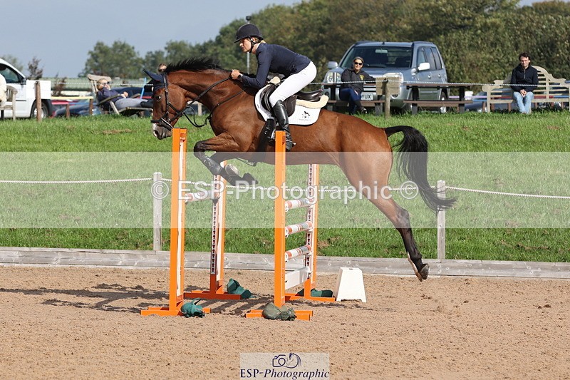 230915A-111538-01689 - Cls 2 Snr Foxhunter