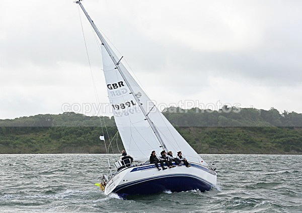 120630 JLPSC GBR1989L WT7A1636 - ROUND THE ISLAND RACE - 30th June 2012