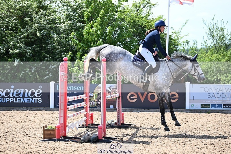 260507-132352-03495 - Cls 9 1.05m Amateur Qualifier
