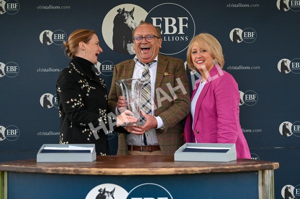 131023-Race 3-Apiarist-7843 - Race 3 3.15pm British EBF £100,000 Final