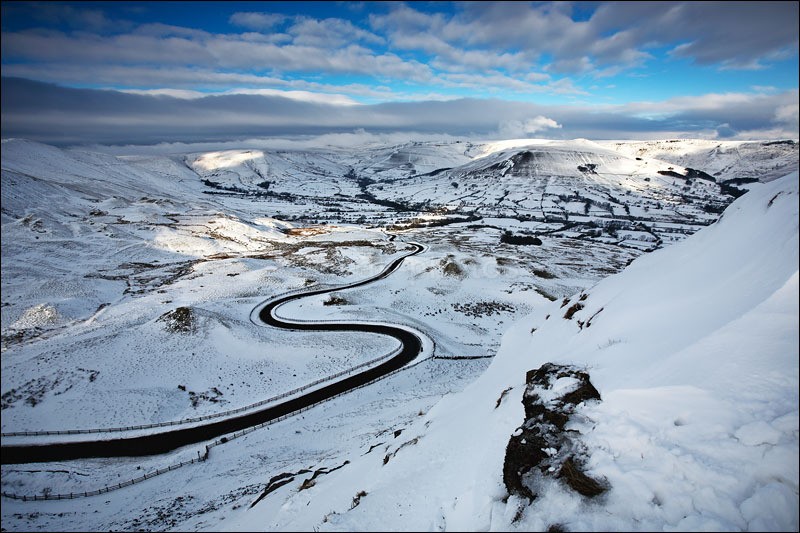 The Road to Edale - Peak District Winter