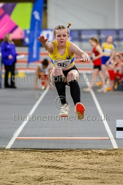 CEREL-924626 - Field Female