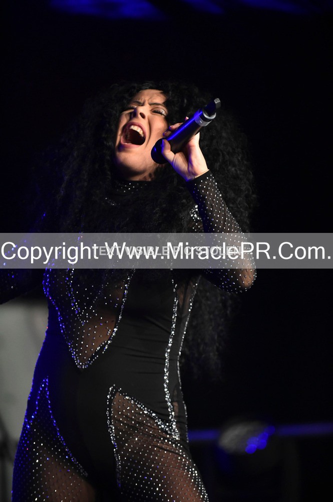 SH4_6521 - The Cher Experience