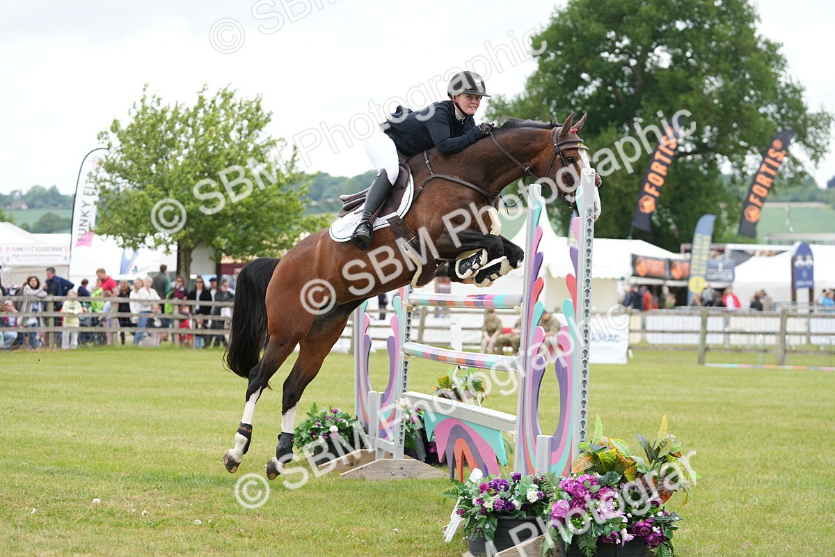 SBM_05263 - Class 201 - British Horse Feeds Speedi Beet Horse of the Year Show Grade  C
