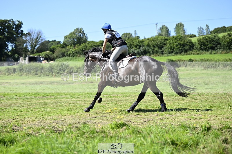 240811A-151105-05299 - 172