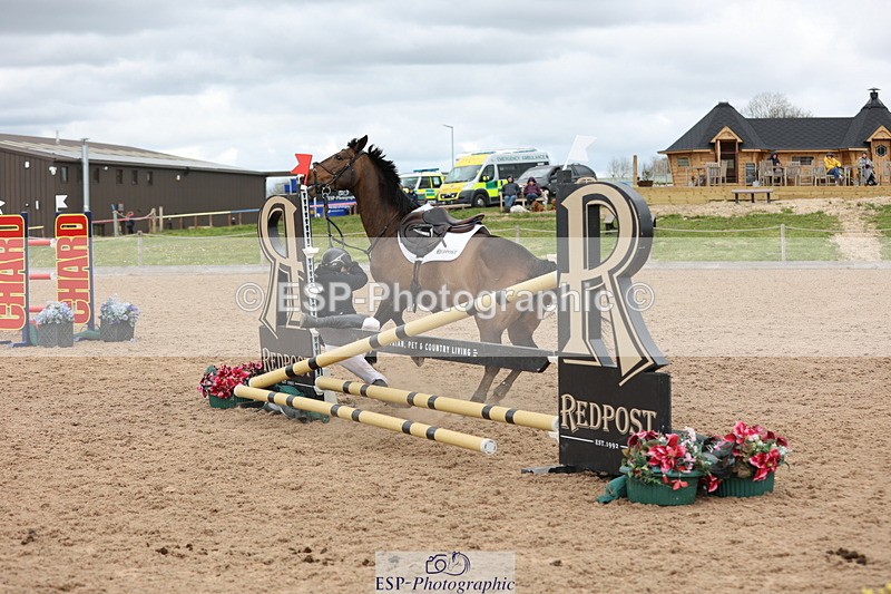 240419A-125425-07519 - Cls 6, 2 Star Medium Tour 1.35m