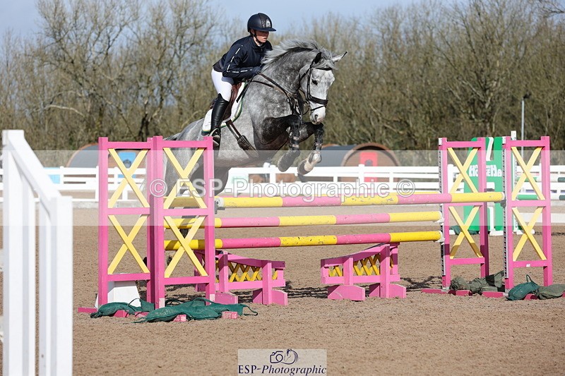 240223A-115606-01004 - Cls 4 Snr 1.05m Open