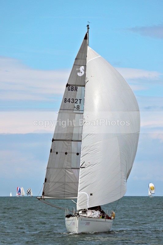 170701 YOGI GBR8432T AE1I3926 - ROUND THE ISLAND 2017