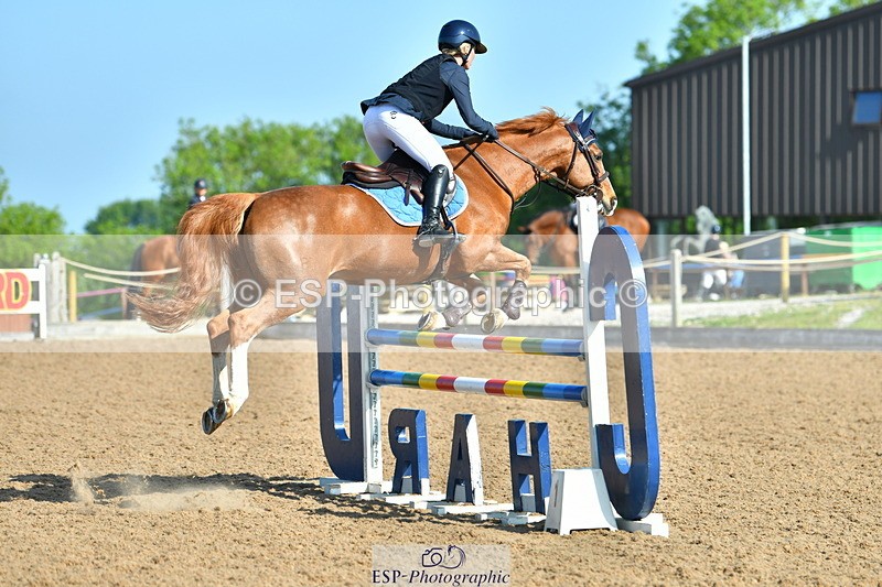 230527A-090234-02870 - Cls 13 Snr 1.05m + 1.10m Open