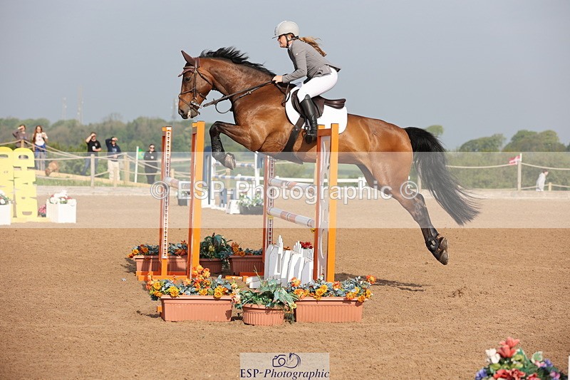 240511A-085245-10833 - Cls 32 Foxhunter