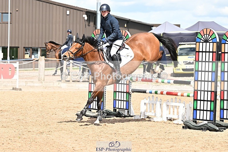 250416-123354-00850 - Cls 3 Snr 1.05m Open