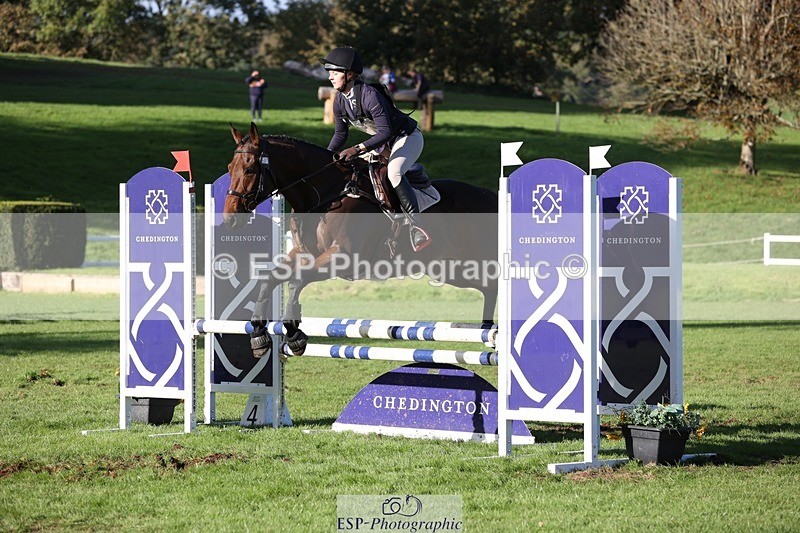 231022-150331-29596 - 501-LA.BASS-Aimee.Bickley-TrotUp+SJ