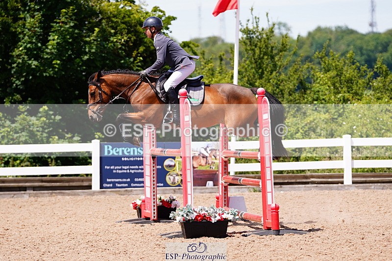 240629A-121612-05270 - Cls 18 Newcomers and 1m Open