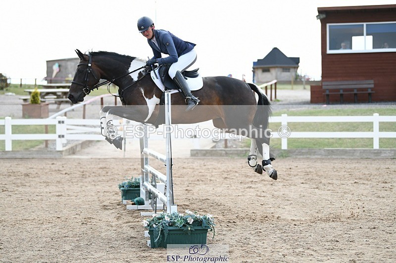 250803-085647-11683 - Cls 31 a&b British Novice & 90cm Open