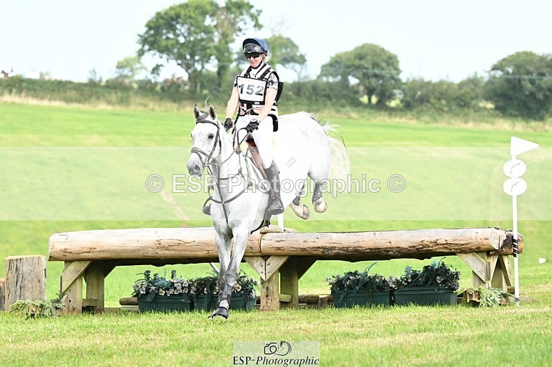 240831A-112204-00866 - 152-Georgie.Goss-UP.AND.OVER