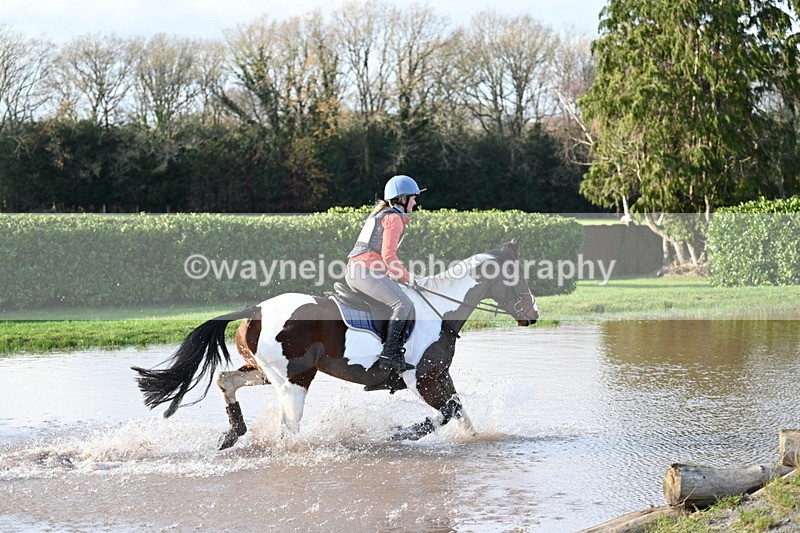 WJ7_9896 - Time 11:49 to 12:09