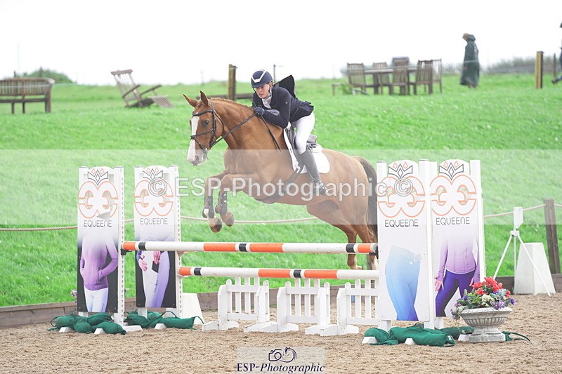 230924A-110514-04512 - 100 SJ 11.00 to 12.00