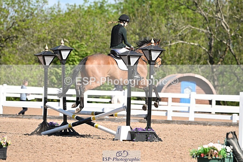 250504-101647-02033 - Cls 15+16 Club and Schools 70cm